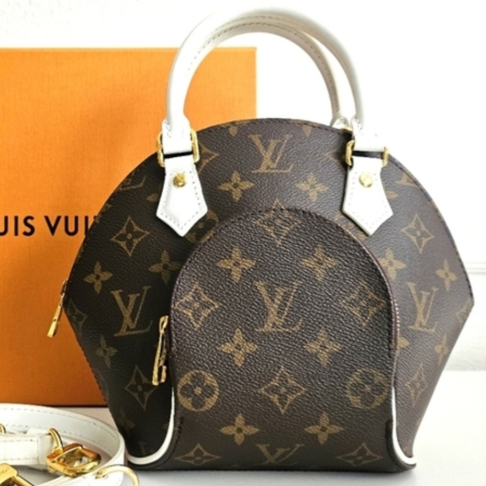 Louis Vuitton Monogram LV Match Ellipse BB White - Microchipped - Picture 1 of 14